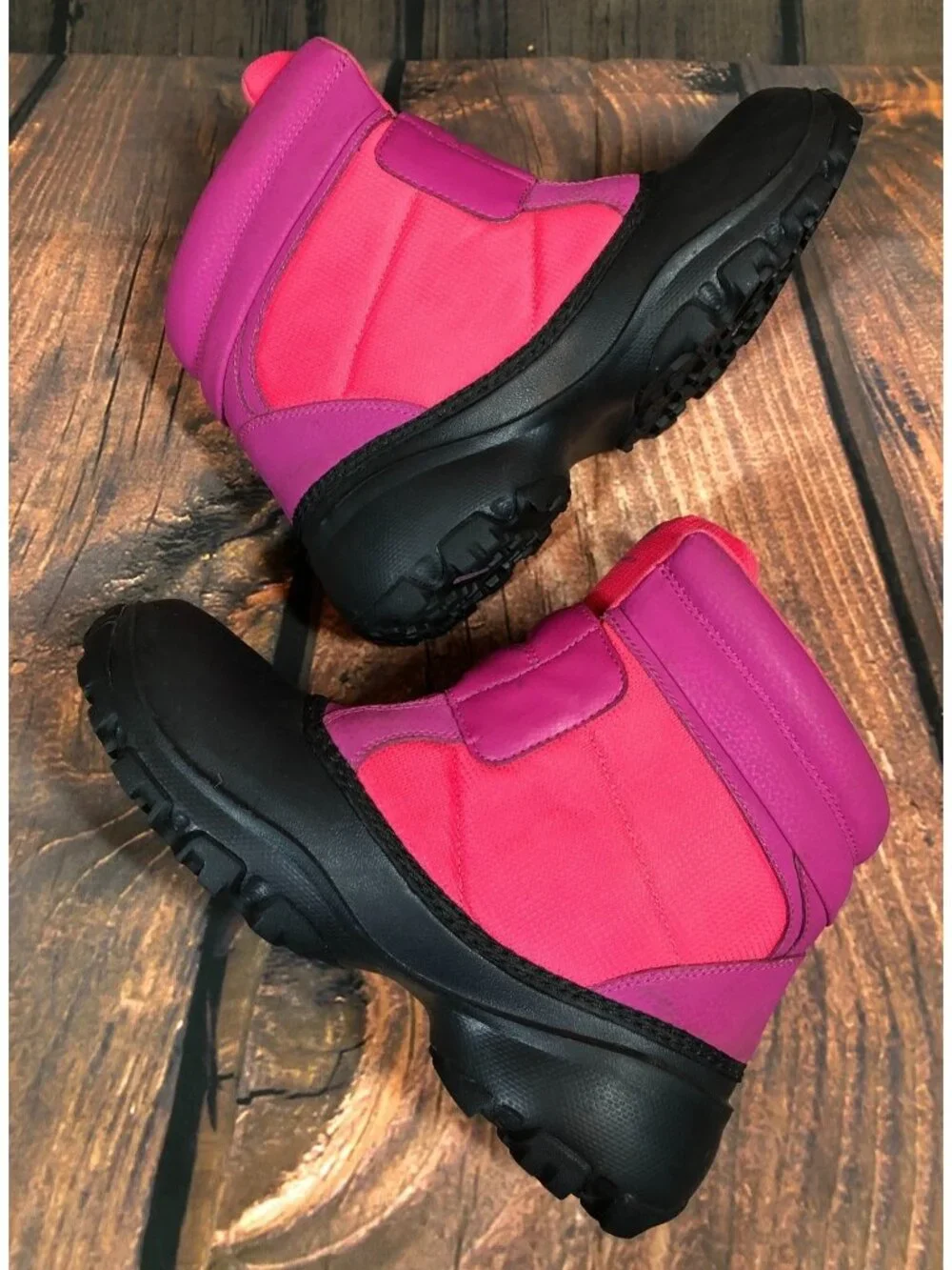 Columbia  Big Girls 7 / 39 Rope Tow WP Omni Grip Winter Boots
